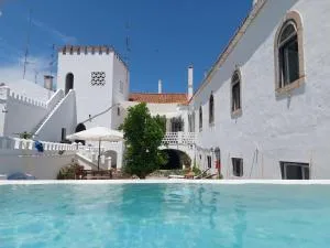 Casa Ancha