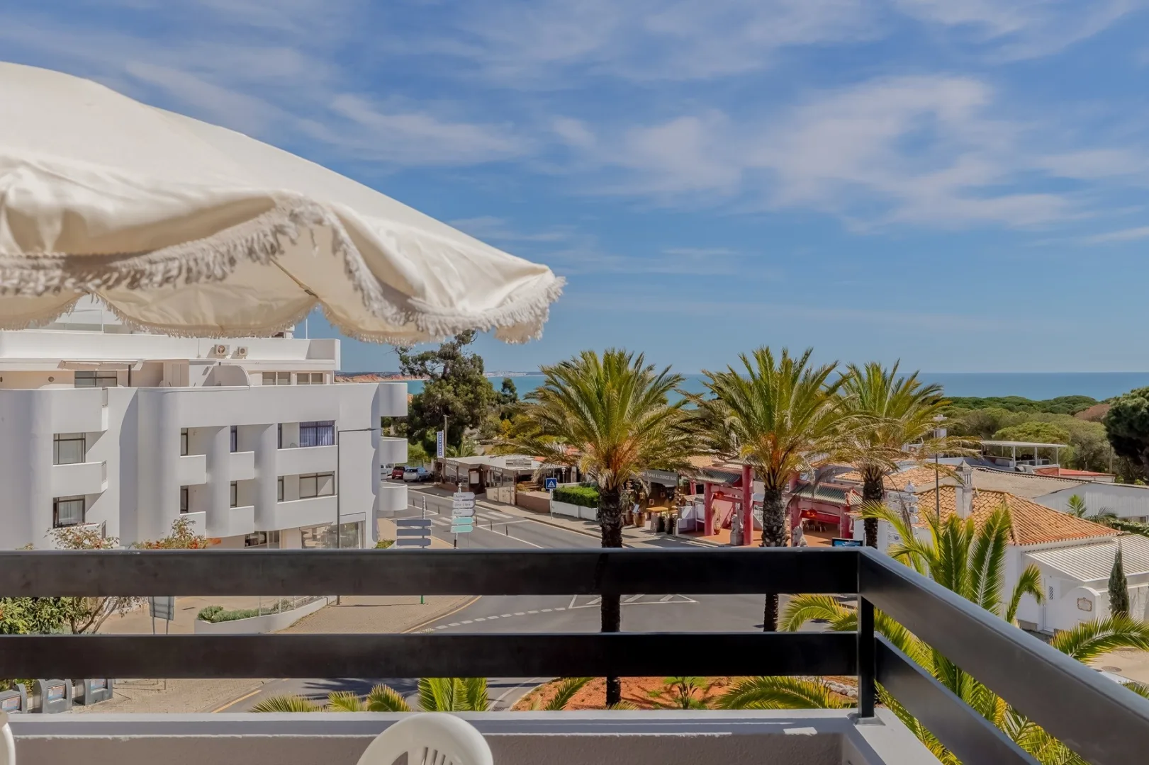 Hotel Oura Praia