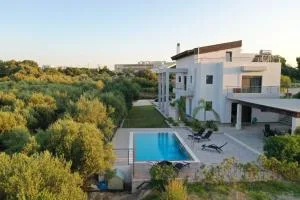 La Luna Villa