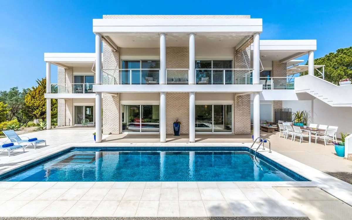 Hilltop Luxury Villa
