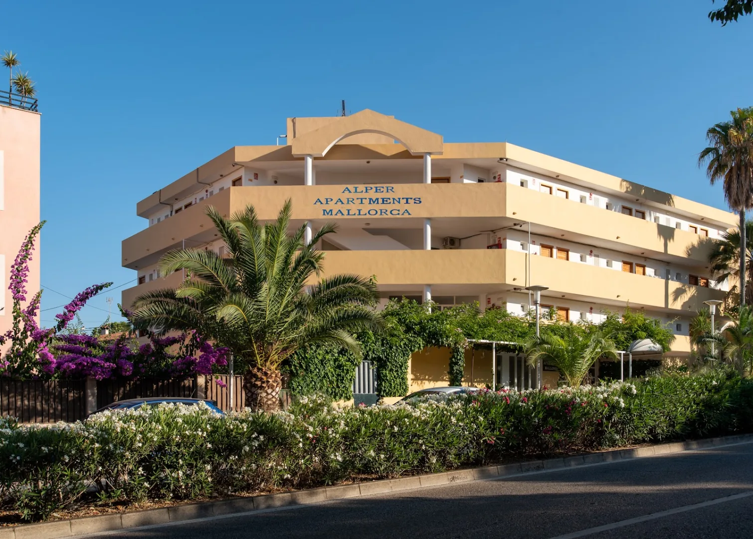 Alper Apartamentos
