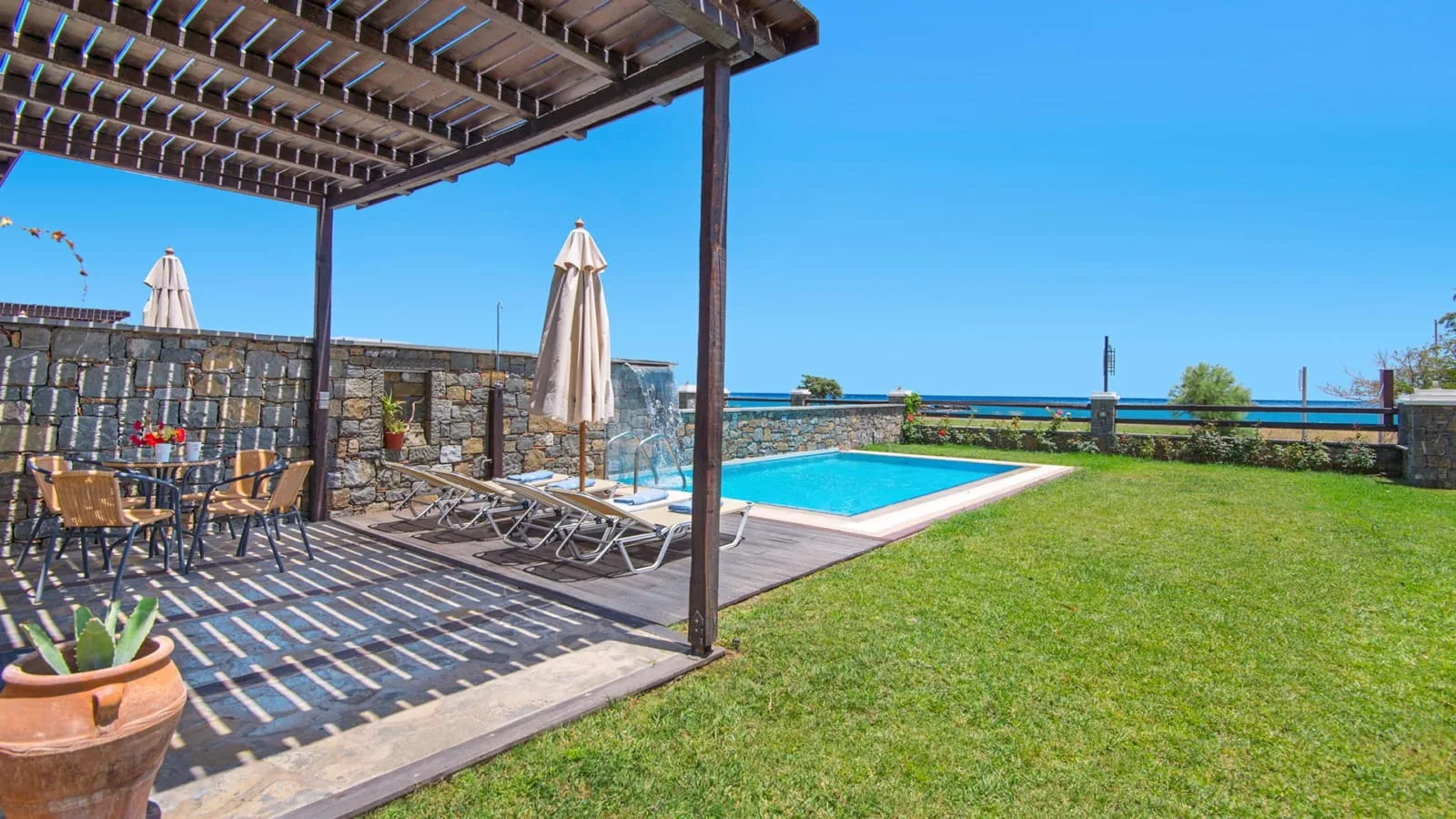 Horizon Line Villas