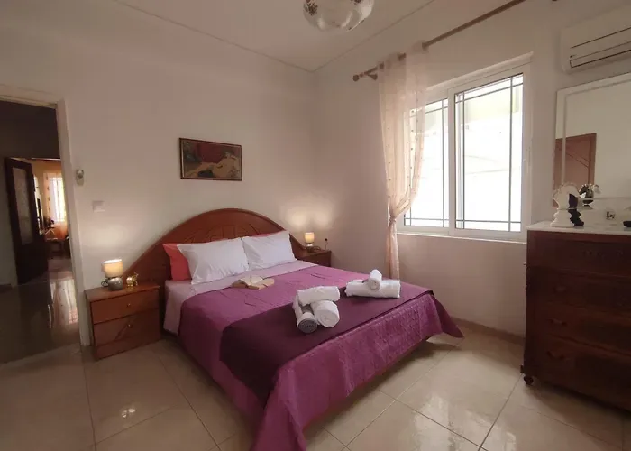 ANASTASIA'S COZY RETREAT