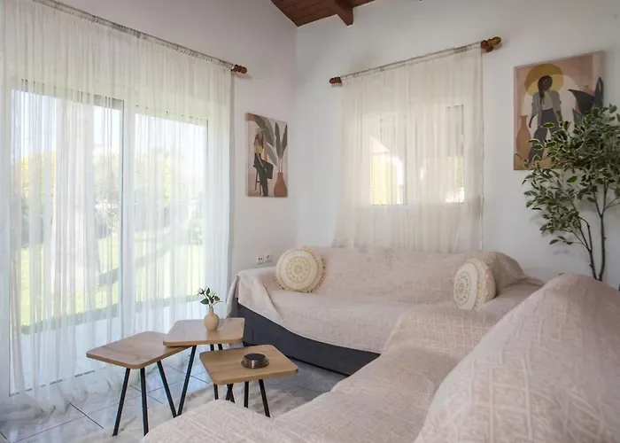 Vicki's House 2
