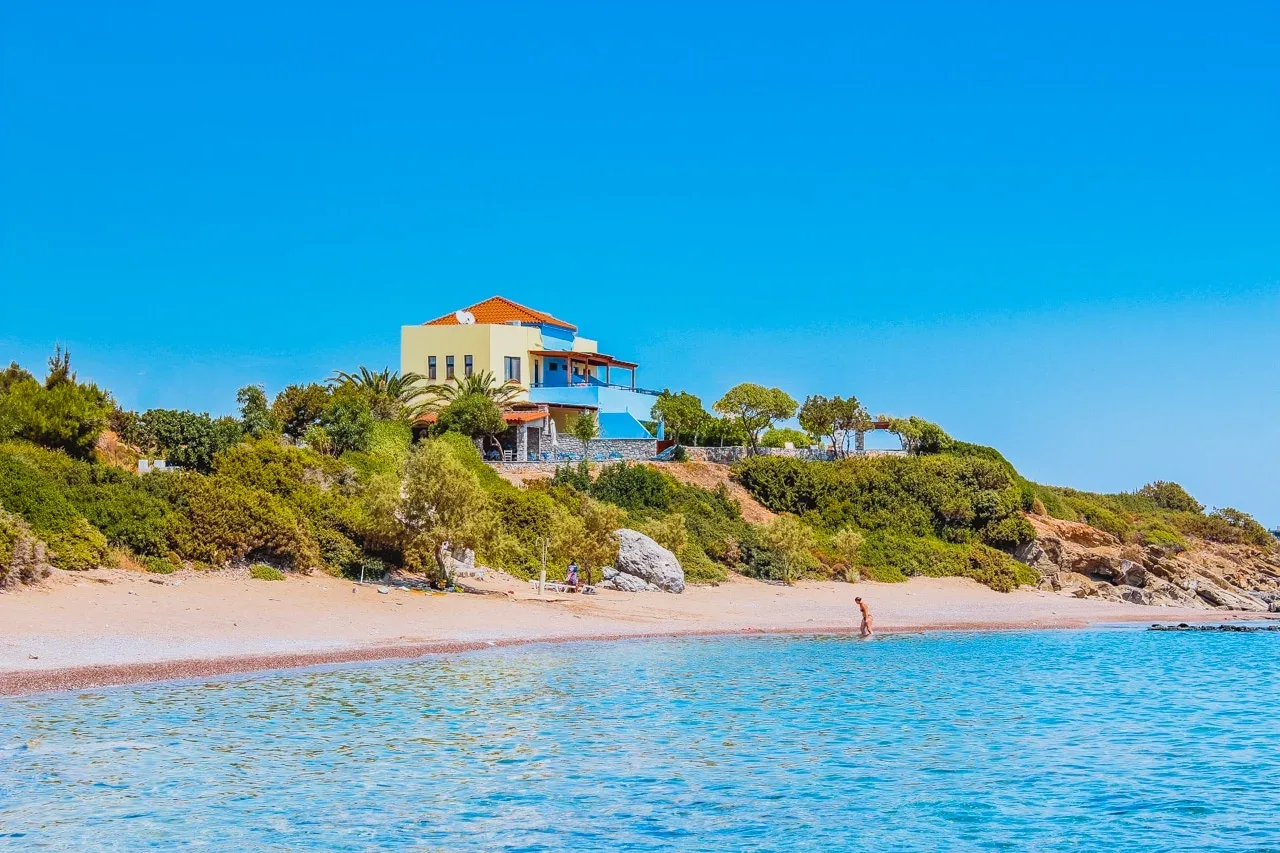 Paraktio Beach Apartments