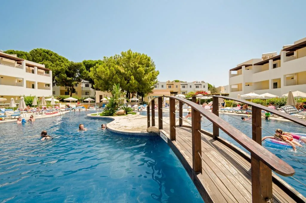 Studios - Apartments Antuan & Matina