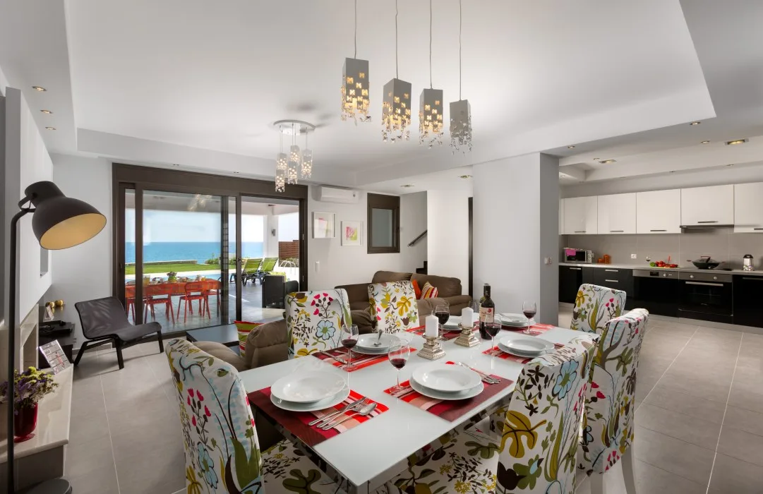 Antonoglou Beach Villas, Lahania