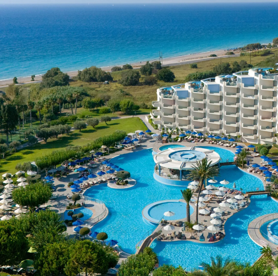 Atrium Platinum Resort