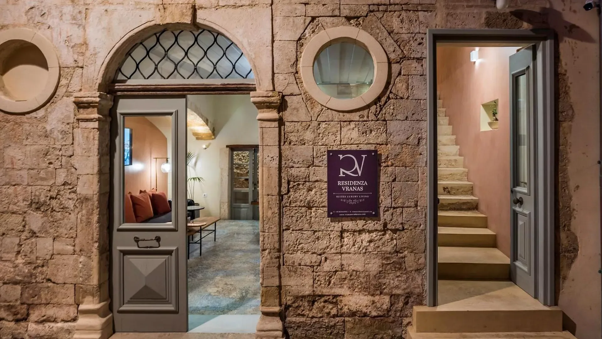Vranas Suites