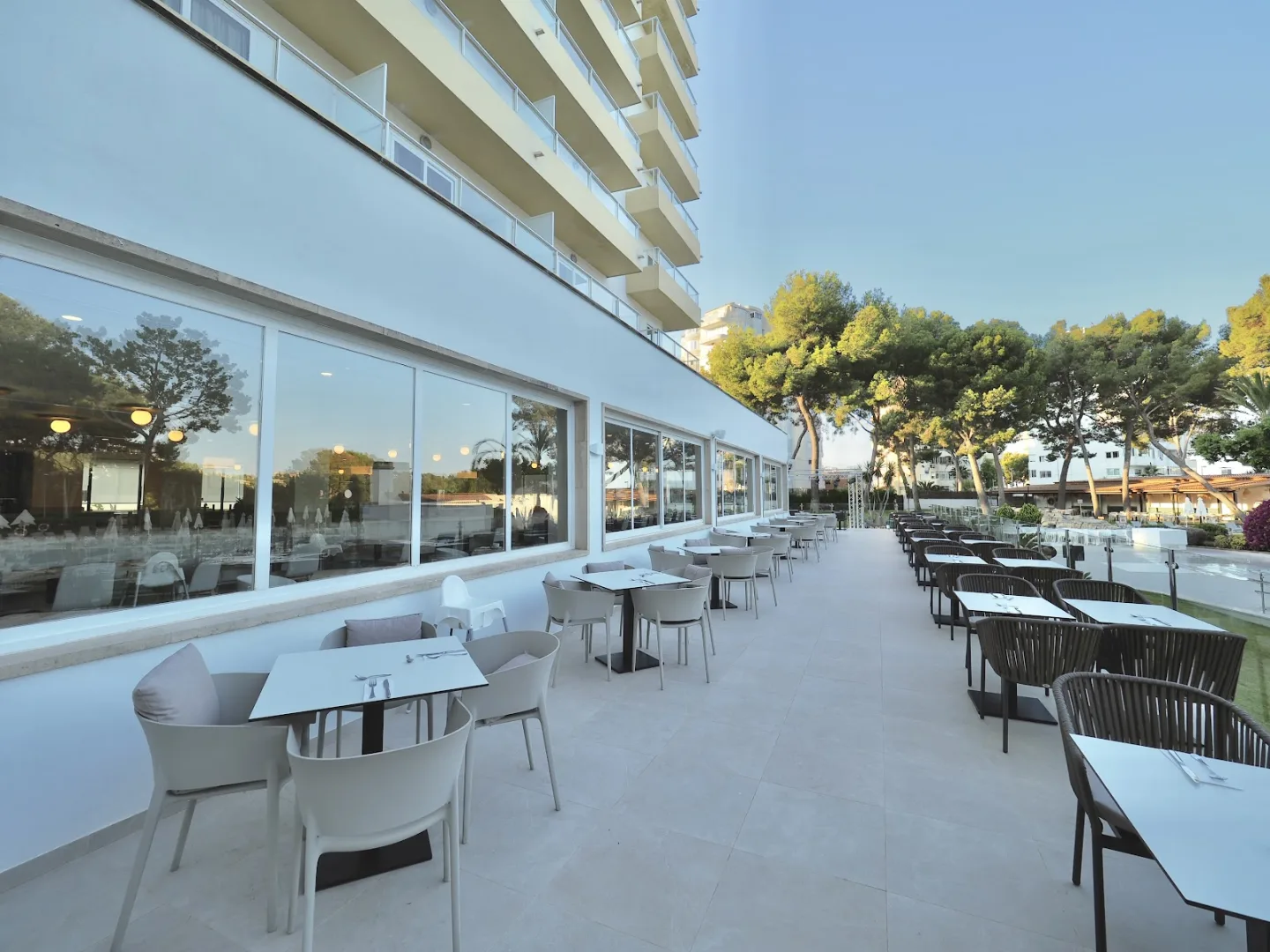 BQ Belvedere Hotel