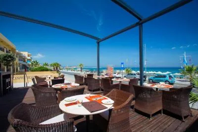 Atlantis Beach Hotel