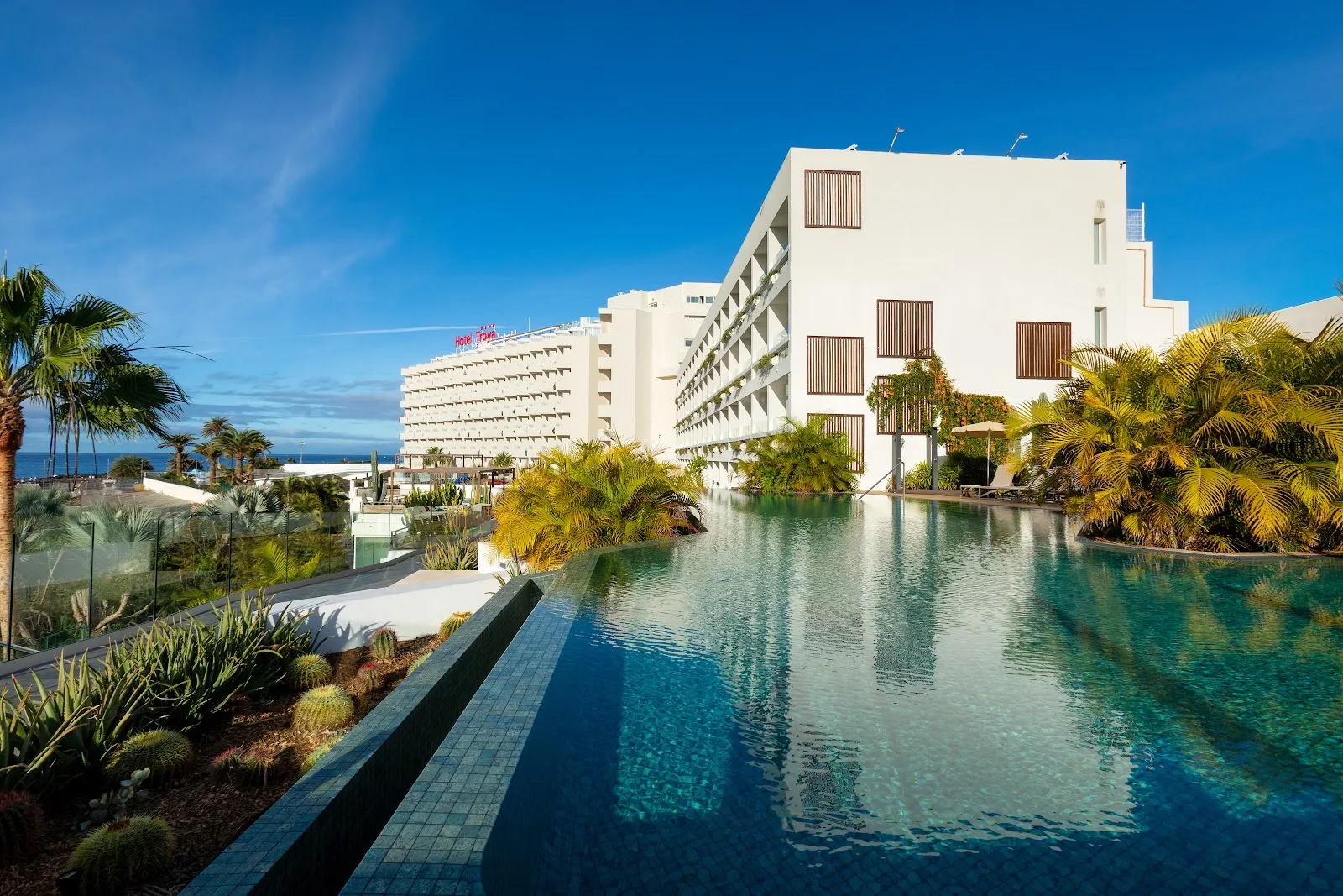 Alexandre Hotel Troya