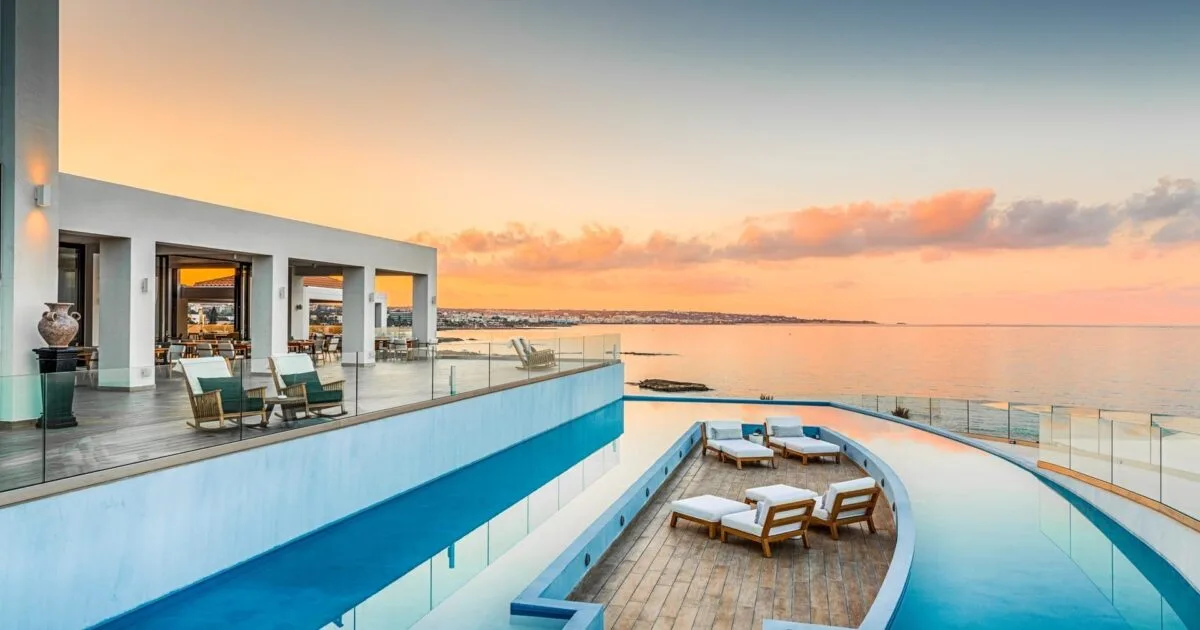 Heronissos Hotel
