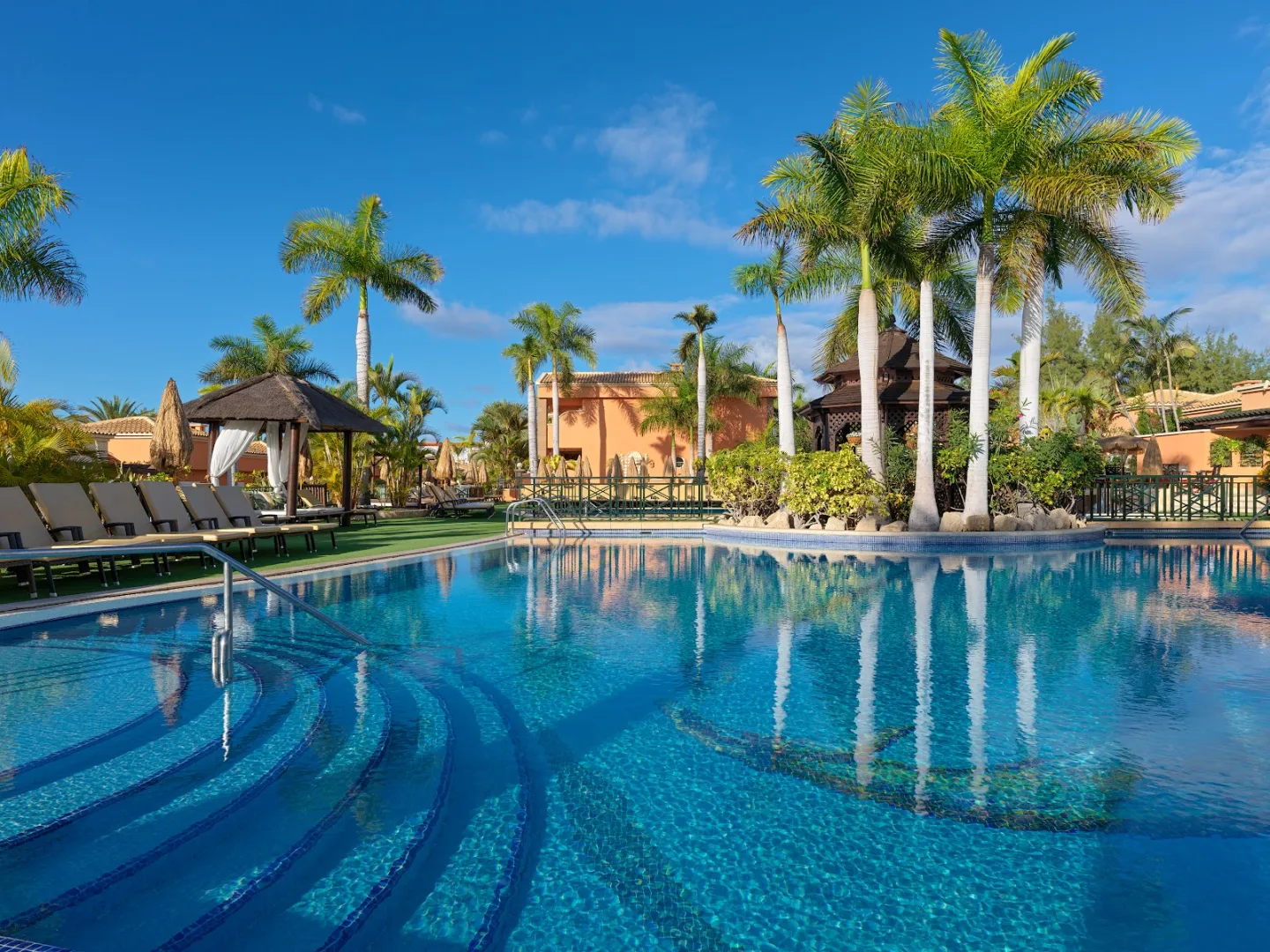 Green Garden Resort