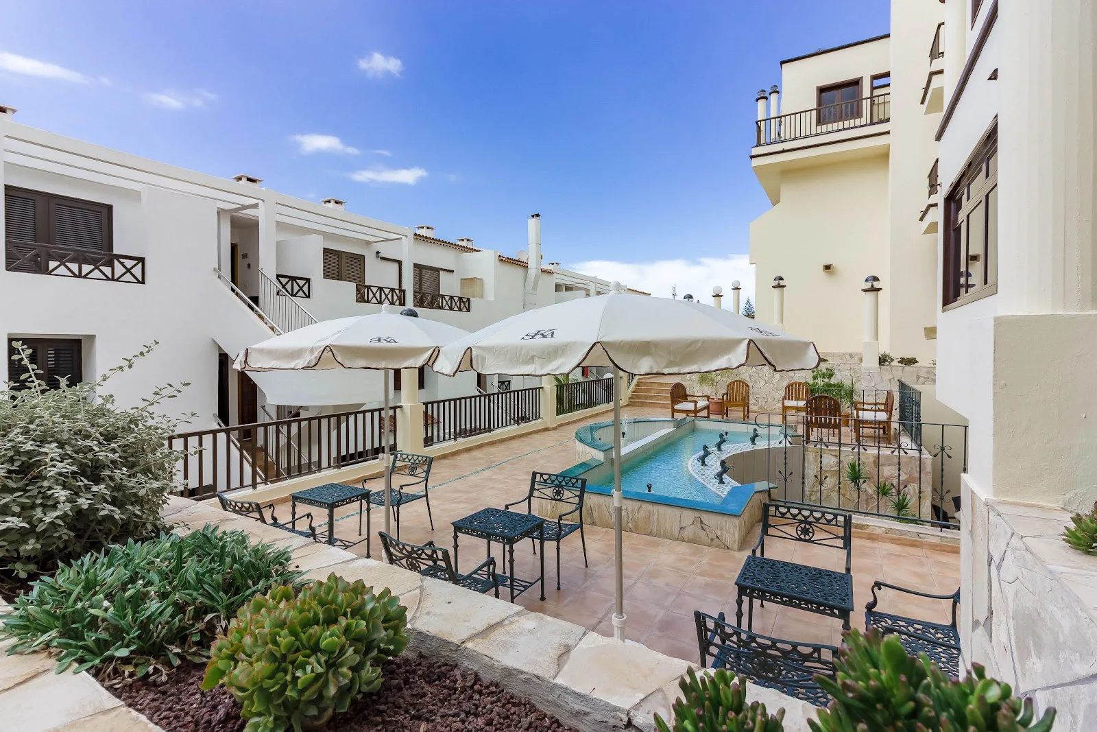 Klayman Olivina Aparthotel