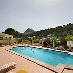 Hostal Casa Bauza