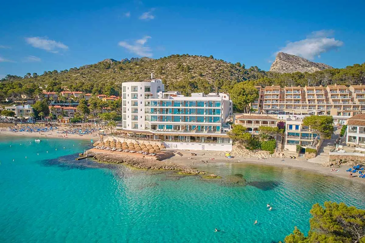 Universal Hotel Aquamarin