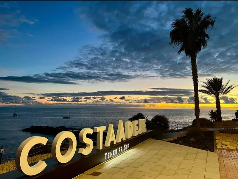 Hotel La Caleta