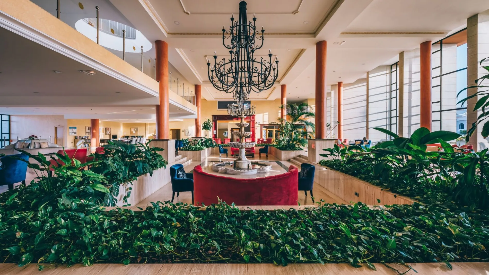 Golf Plaza