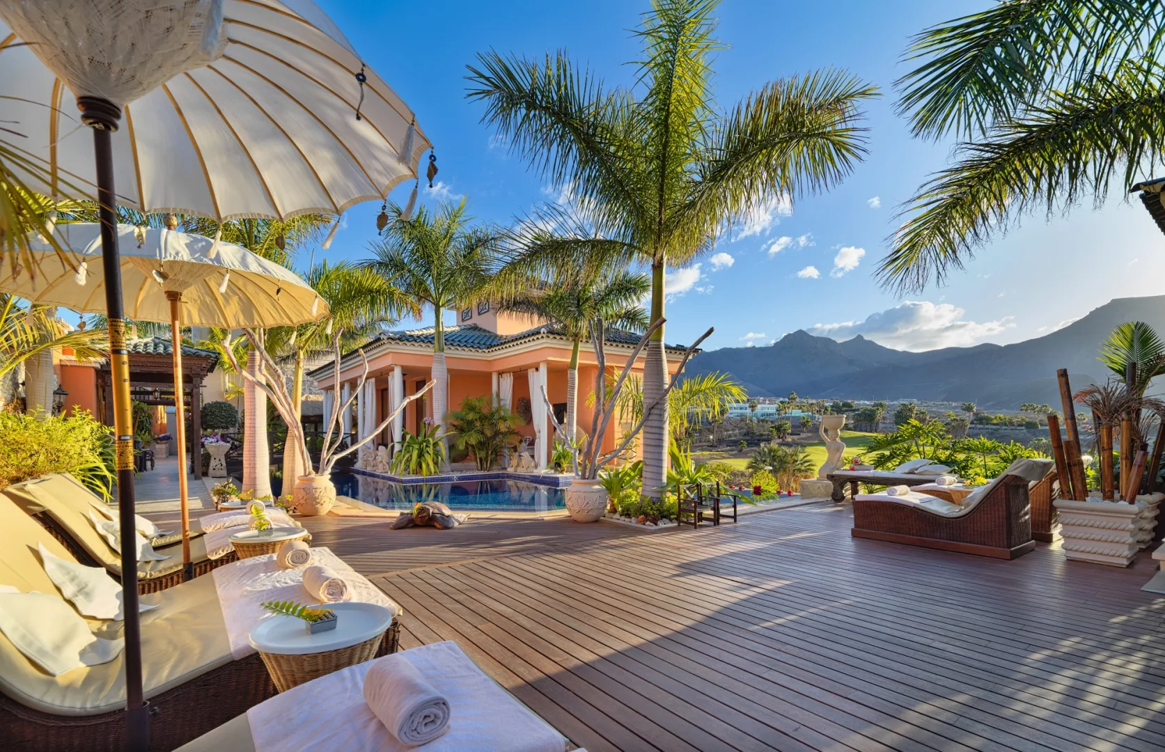 Royal Garden Villas Luxury Hotel & Spa