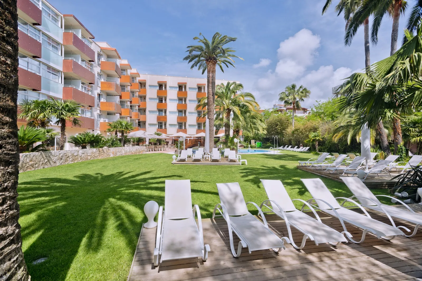 Mònica Hotel