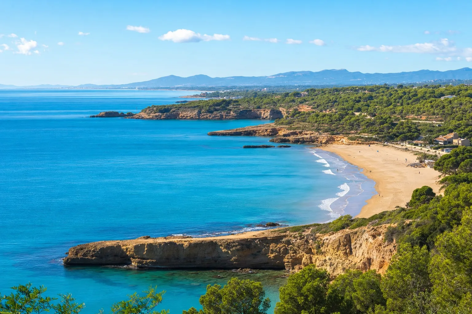 Family hotels in Costa Dorada